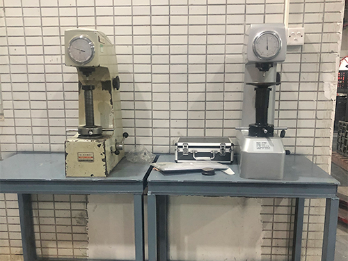 手动洛氏硬度计